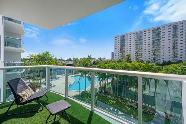 1-bedroom home at 19370 Collins Avenue #310, Sunny Isles Beach