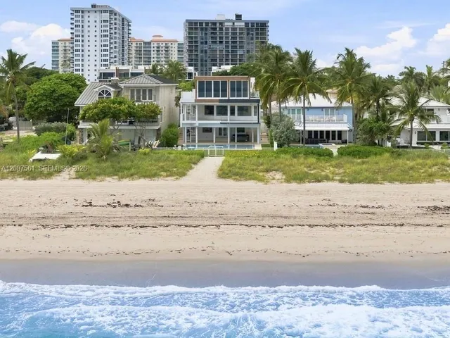 5-bedroom home at 3036 N Atlantic Boulevard, Fort Lauderdale