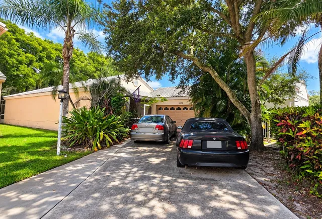 3-bedroom home at 9538 NW 8th Circle, Plantation