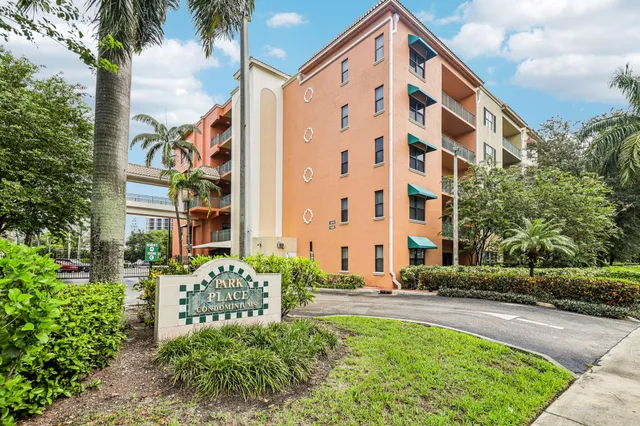 3-bedroom home at 1620 Presidential Way #310, West Palm Beach