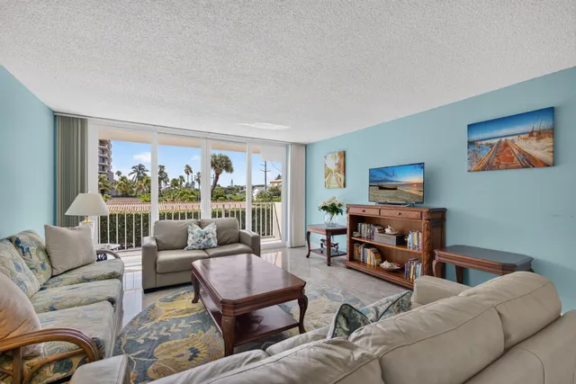 2-bedroom rental at 630 OCEAN Drive #209, Juno Beach