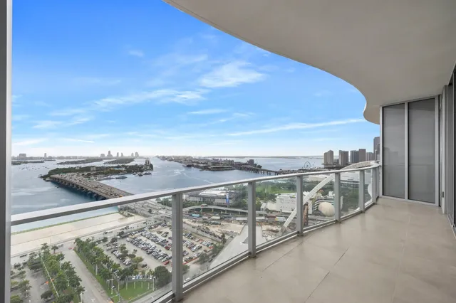 1-bedroom rental at 1400 Biscayne Boulevard #3204, Miami
