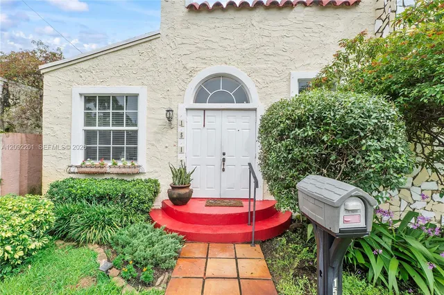 4-bedroom home at 1517 Adams Street, Hollywood