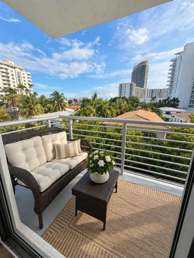 2-bedroom home at 1450 Lincoln Road #406, Miami Beach