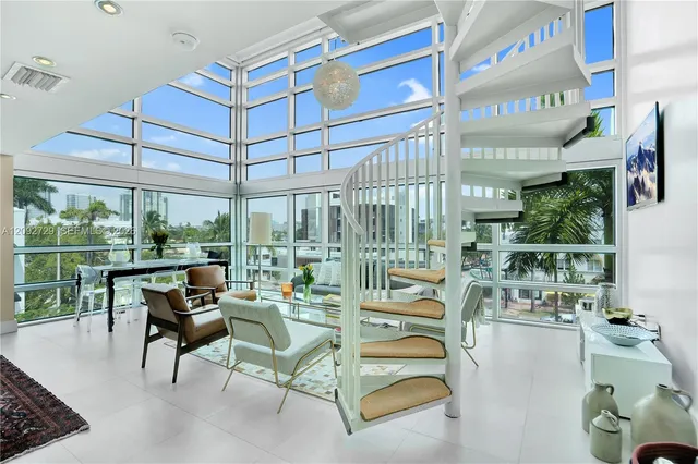 2-bedroom home at 421 Meridian Avenue #21, Miami Beach