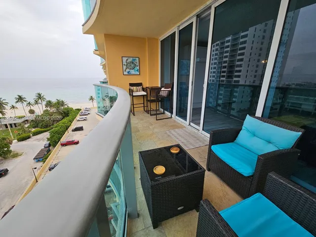 1-bedroom rental at 2501 S Ocean Drive #937, Hollywood