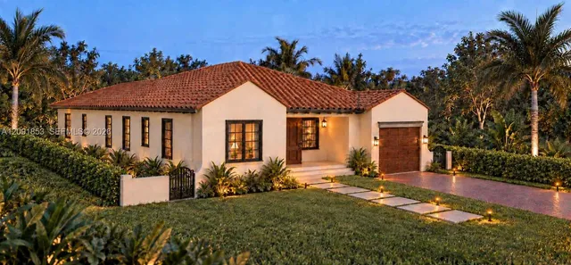 3-bedroom home at 122 Camilo Avenue, Coral Gables