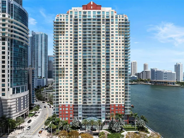 2-bedroom rental at 1155 Brickell Bay Drive #1001, Miami