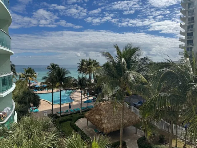 1-bedroom rental at 3901 S Ocean Drive #4J, Hollywood