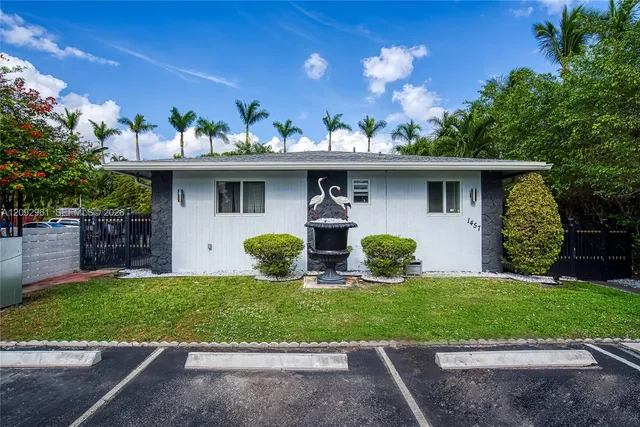 1-bedroom rental at 1457 Atlantic Shores Boulevard #2, Hallandale Beach