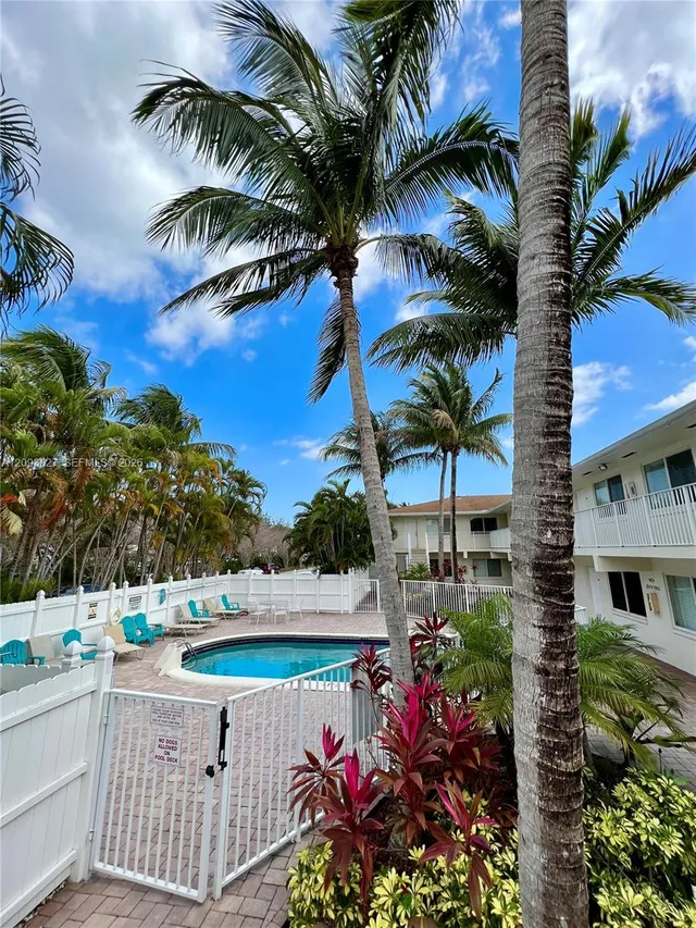 1-bedroom rental at 1872 NE 46th Street #D4, Fort Lauderdale