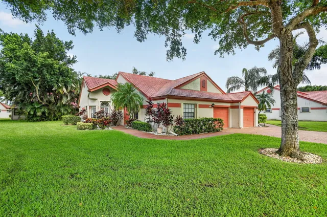 2-bedroom home at 7573 Lexington Club Boulevard #A, Delray Beach