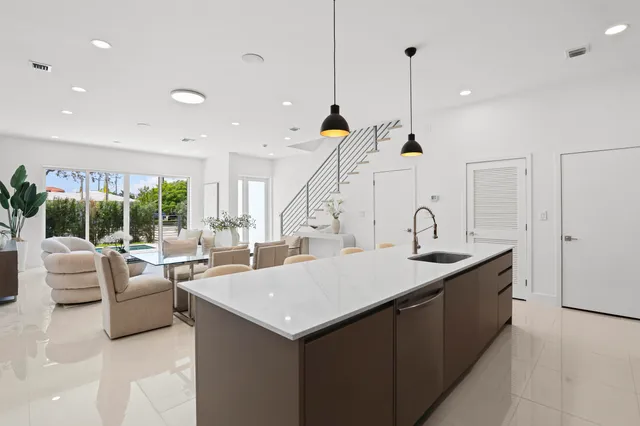 3-bedroom home at 1807 NE 13 Street #1807, Fort Lauderdale