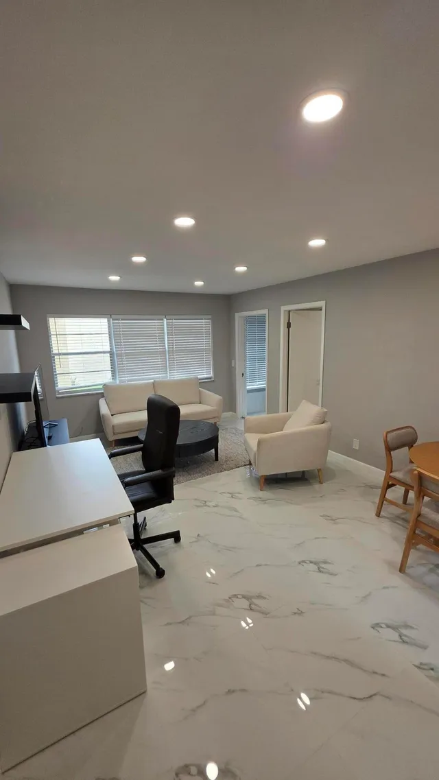 1-bedroom home at 319 Lake Frances Drive, West Palm Beach