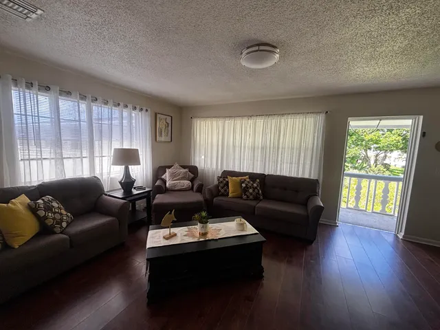 1-bedroom rental at 363 SHEFFIELD O, West Palm Beach