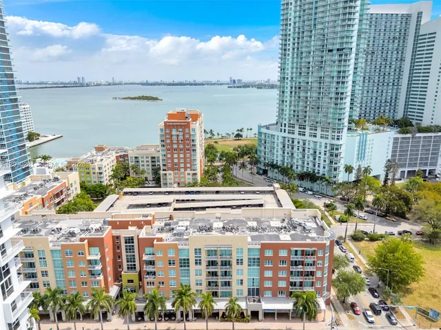 2-bedroom home at 2001 Biscayne Boulevard #3212, Miami