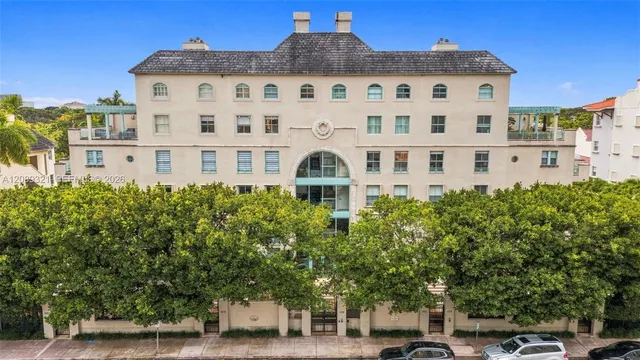 4-bedroom home at 610 Valencia Avenue #502, Coral Gables