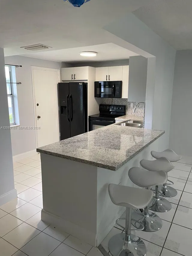 1-bedroom rental at 1601 NE 191st Street #B118, Miami
