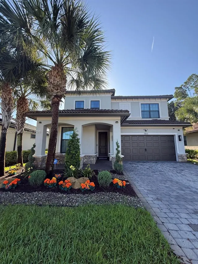 4-bedroom rental at 7810 NW 79th Terrace #7810, Tamarac