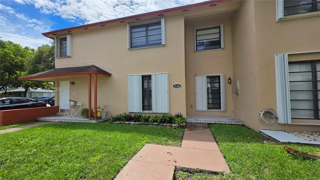 3-bedroom rental at 19362 SW 103rd Court #B, Cutler Bay