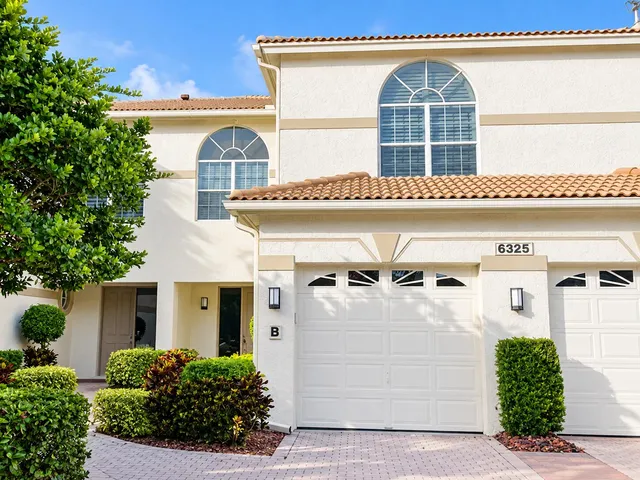 3-bedroom home at 6325 GRAYCLIFF Drive #B, Boca Raton