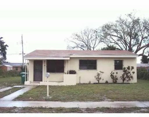 3-bedroom home at 2821 NW 171st Street, Miami Gardens