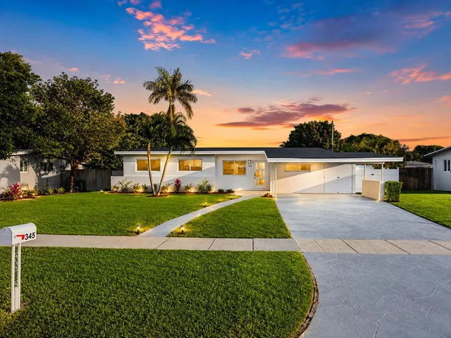 4-bedroom home at 345 PINEHURST Road, Palm Springs