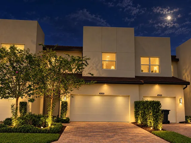 3-bedroom home at 4969 NAVALI Drive, Lake Worth