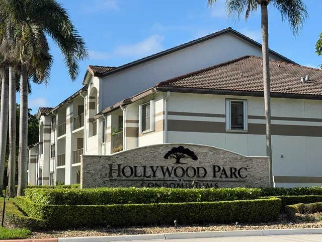 2-bedroom home at 520 S Park Road #22-12, Hollywood