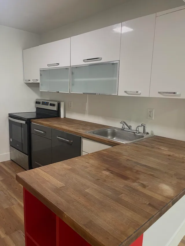2-bedroom rental at 805 19th Street, West Palm Beach