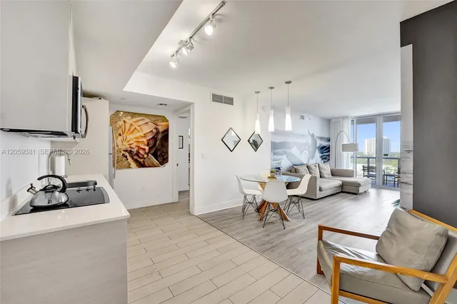 2-bedroom home at 2602 E Hallandale Beach Boulevard #R906, Hallandale Beach