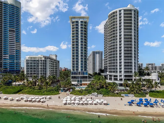 1-bedroom home at 17375 Collins Avenue #2305, Sunny Isles Beach