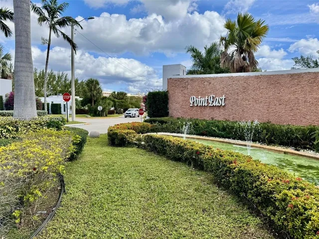 1-bedroom home at 2905 Point East Drive #L102, Aventura