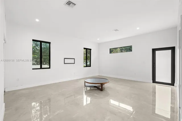 3-bedroom home at 808 NW 5th Terrace, Hallandale Beach