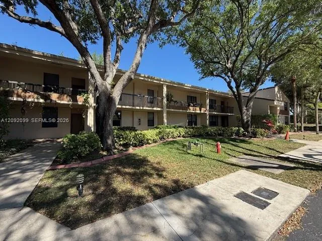 2-bedroom home at 40 NW 76th Avenue #103-1, Plantation