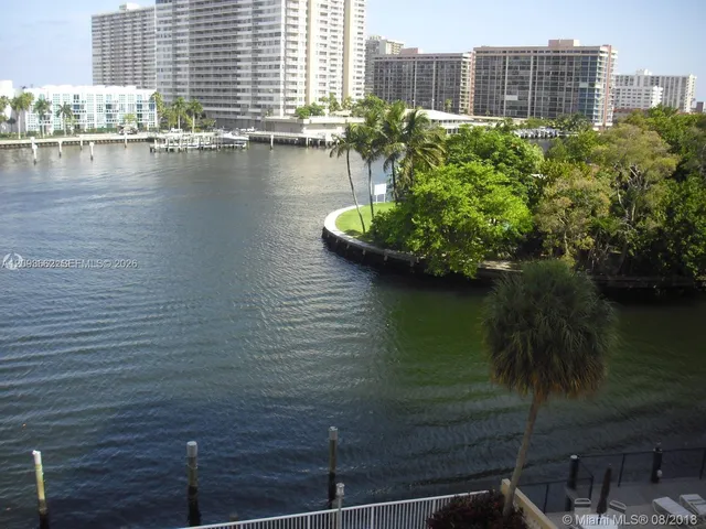 3-bedroom home at 121 Golden Isles Drive #407, Hallandale Beach