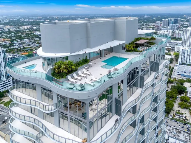 1-bedroom rental at 1400 Biscayne Boulevard #706, Miami