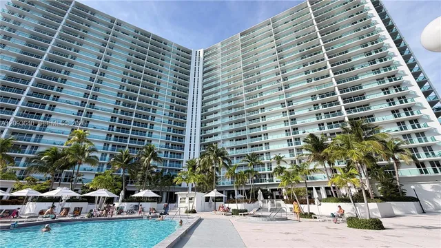 2-bedroom rental at 100 Bayview Drive #509, Sunny Isles Beach