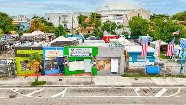 Commercial at 1527 W Flagler Street, Miami