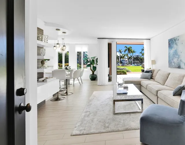 2-bedroom home at 120 SE 5th Avenue #235, Boca Raton