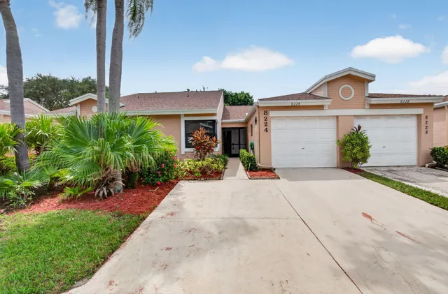 2-bedroom home at 8224 SUMMERBREEZE Lane, Boca Raton