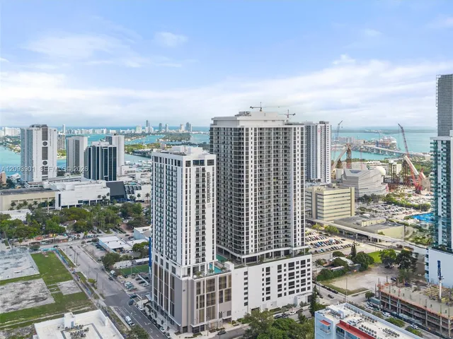 2-bedroom home at 1600 NE 1st Avenue #2509, Miami