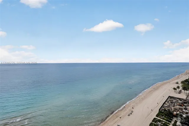 3-bedroom home at 18671 Collins Avenue #2501, Sunny Isles Beach