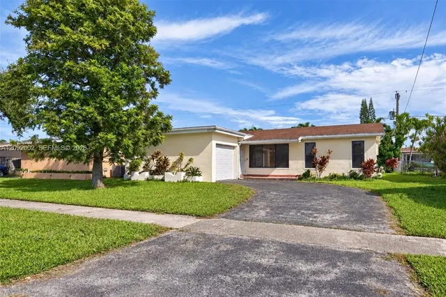 3-bedroom home at 11731 NW 30th Place, Sunrise