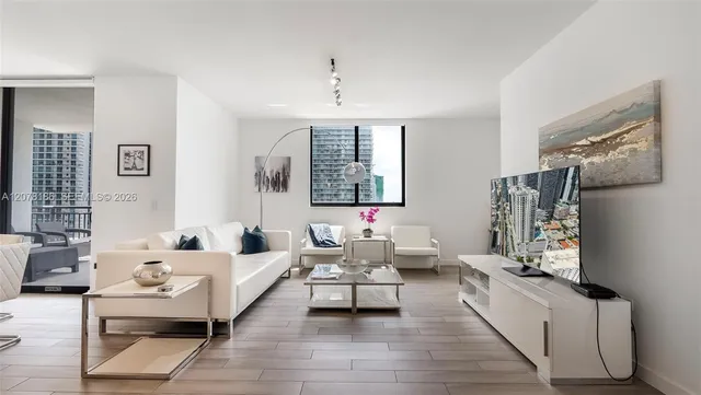 2-bedroom home at 999 SW 1st Avenue #2004, Miami