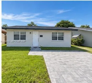 2-bedroom rental at 5712 NW 48th Way #5712, Tamarac
