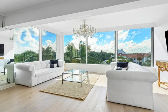 2-bedroom home at 44 COCOANUT Row #526B, Palm Beach