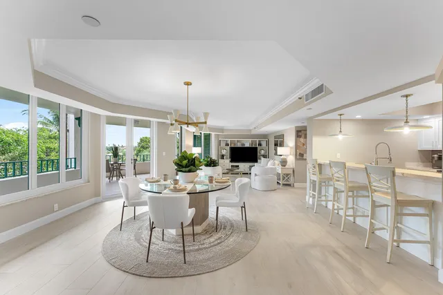 2-bedroom home at 100 SE 5th Avenue #404, Boca Raton