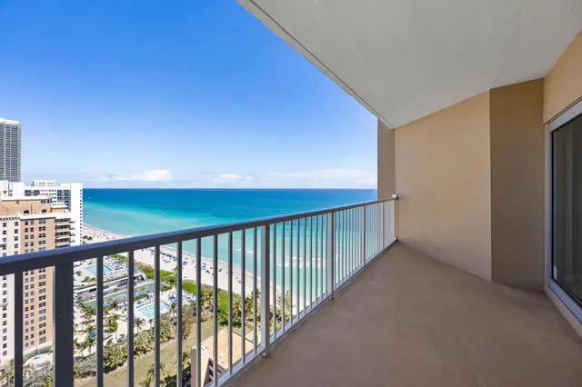1-bedroom home at 1950 S OCEAN Drive #PHB, Hallandale Beach