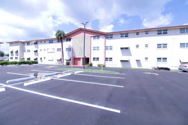 2-bedroom home at 5300 WASHINGTON Street #P236, Hollywood